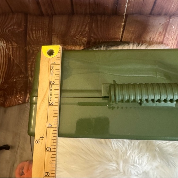 Micro Kingdom Green Dinosaur Carry Storage Case Toys Playcase - Picture 4 of 14